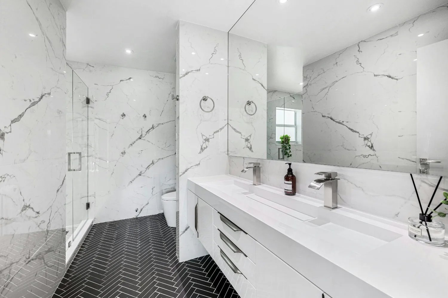 modern bathroom plumber in Highton Geelong